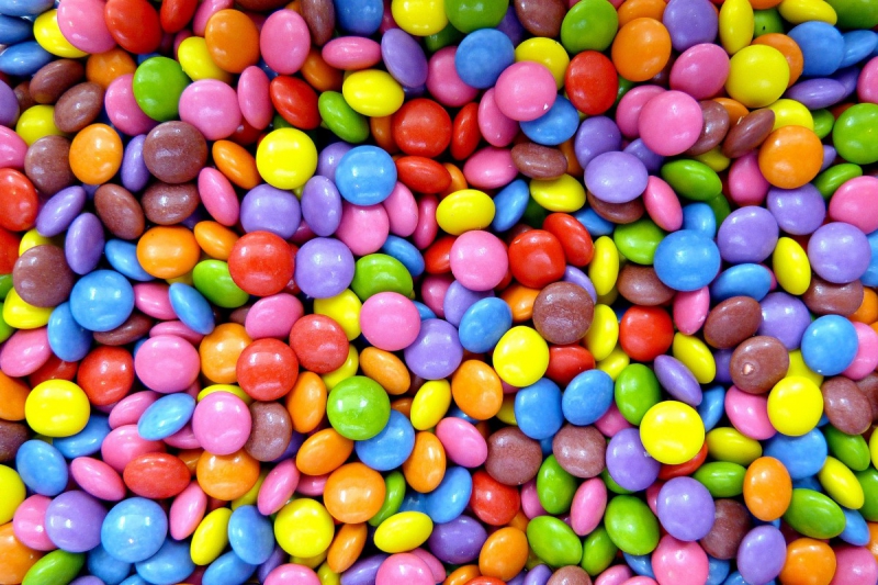 confiserie-CUEBRIS-min_smarties_confectionery_lenses-1150911